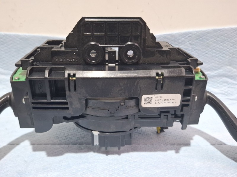 Recambio de mando multifuncion para ford focus iii 1.6 tdci referencia OEM IAM BV6T13N064AF  