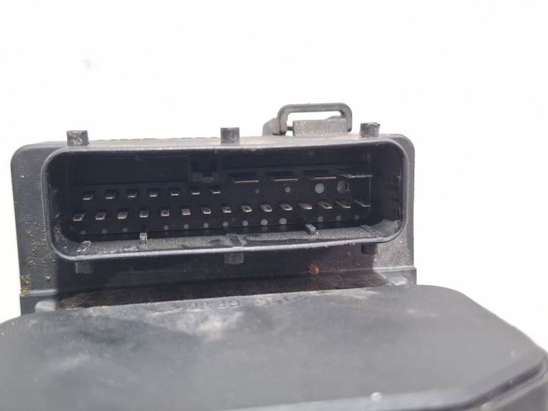 Recambio de modulo abs para renault clio ii (bb_, cb_) 1.5 dci (b/cb07) referencia OEM IAM 0265216872 / 8200085584 / 0273004621 