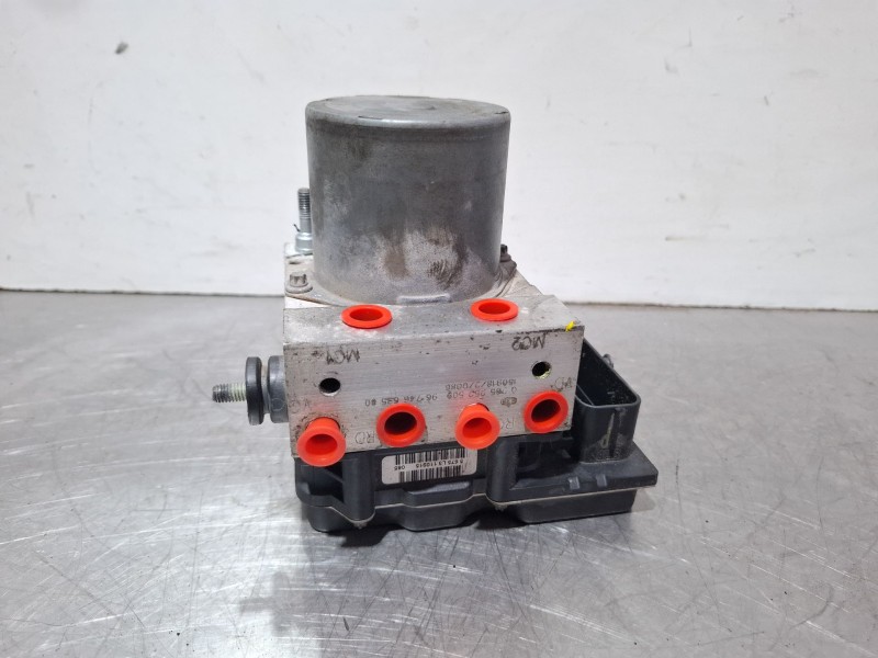Recambio de modulo abs para peugeot partner referencia OEM IAM 0265252509 / 9674663580 / 0265952146  