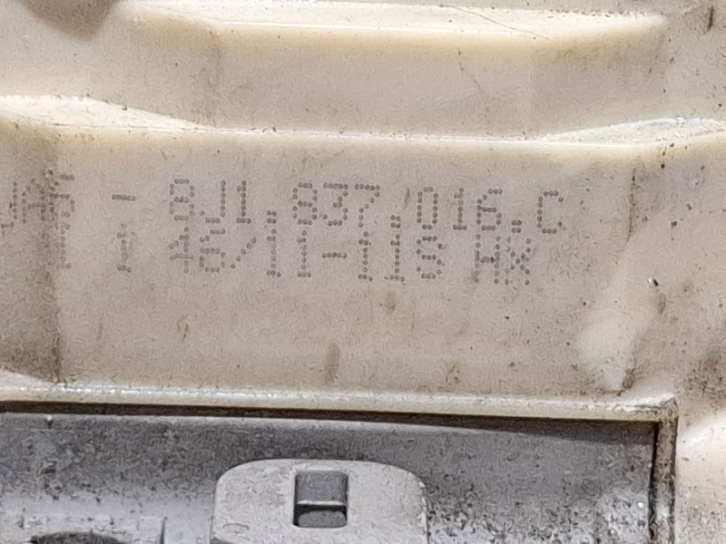 Recambio de cerradura puerta delantera derecha para audi a1 (8x1, 8xk) 2.0 tdi referencia OEM IAM 8J1837016C  