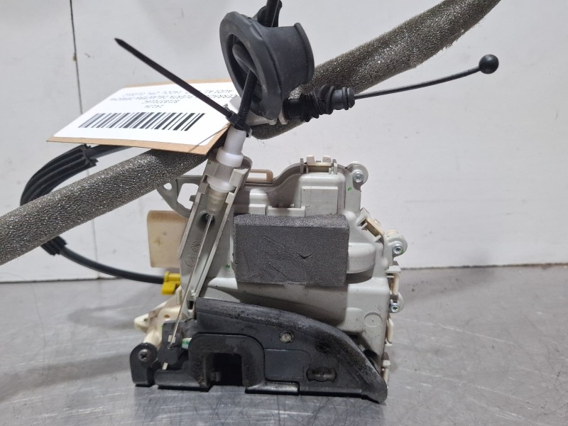 Recambio de cerradura puerta delantera derecha para audi a1 (8x1, 8xk) 2.0 tdi referencia OEM IAM 8J1837016C  