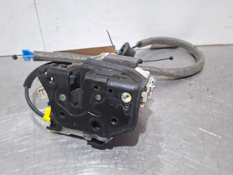 Recambio de cerradura puerta delantera derecha para audi a1 (8x1, 8xk) 2.0 tdi referencia OEM IAM 8J1837016C  