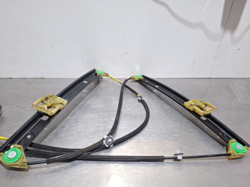 Recambio de elevalunas delantero derecho para audi a1 (8x1, 8xk) 2.0 tdi referencia OEM IAM 8K0959802C  