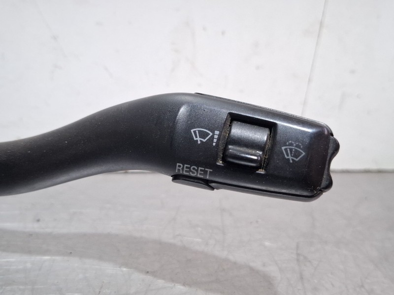 Recambio de mando multifuncion para audi a4 8e 2.0 tdi 6v03 referencia OEM IAM 8E0953549S  