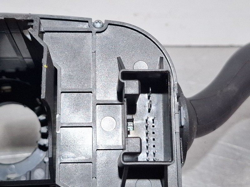 Recambio de mando multifuncion para audi a4 8e 2.0 tdi 6v03 referencia OEM IAM 8E0953549S  