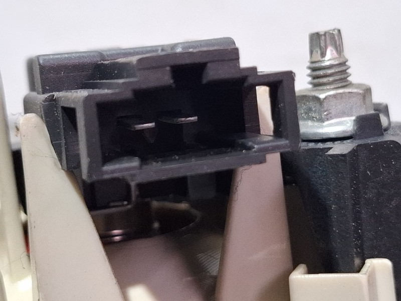 Recambio de piloto porton trasero derecho para audi a4 8e 2.0 tdi 6v03 referencia OEM IAM 965038-02  