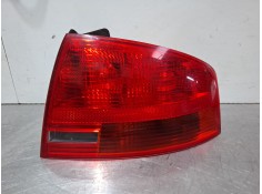 Recambio de piloto carrocería trasero derecho para audi a4 8e 2.0 tdi 6v03 referencia OEM IAM 965037  