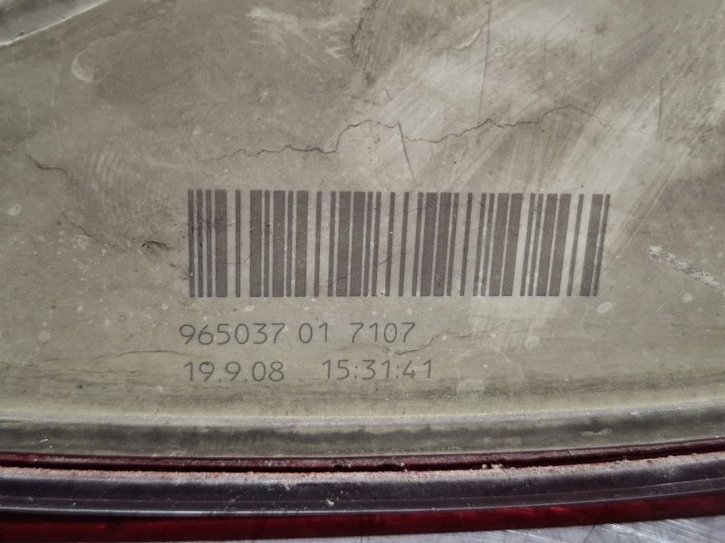Recambio de piloto carrocería trasero izquierdo para audi a4 8e 2.0 tdi 6v03 referencia OEM IAM 965037  