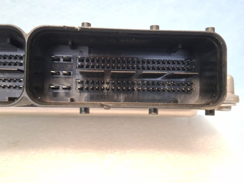 Recambio de centralita motor para seat león referencia OEM IAM 04L907445B  