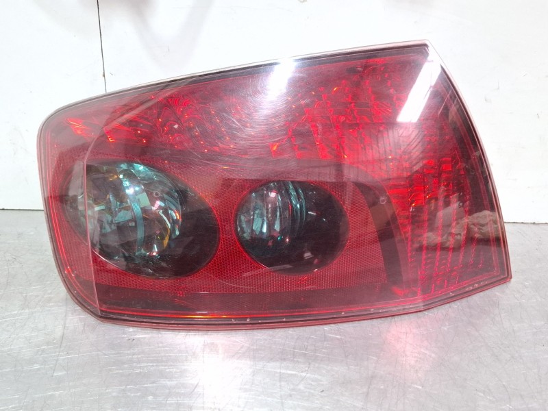 Recambio de piloto trasero izquierdo para peugeot 407 (6d_) 2.0 hdi 135 (6drhrh, 6drhre, 6drhrg, 6drhrj) referencia OEM IAM   