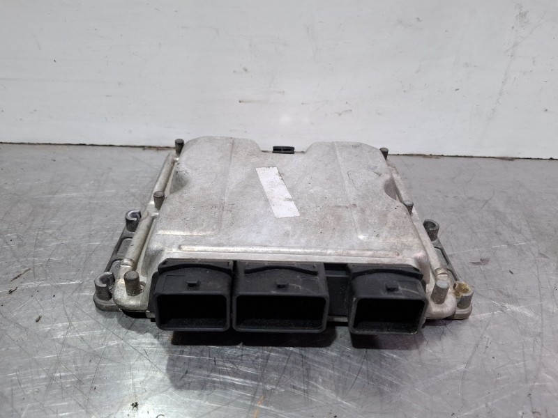 Recambio de centralita motor para citroën jumpy referencia OEM IAM 0281011343 / 9651175180  