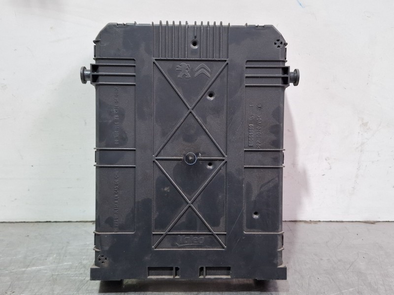 Recambio de centralita bsi para peugeot 2008 act 1.6 hdi referencia OEM IAM 9807531680  