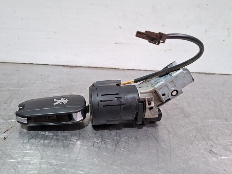 Recambio de antirrobo para peugeot 2008 act 1.6 hdi referencia OEM IAM 9663123380  