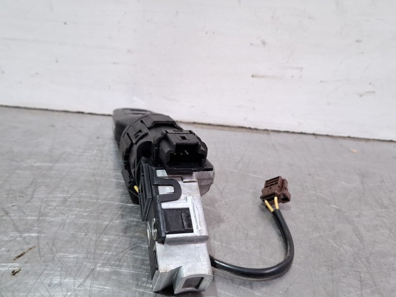 Recambio de antirrobo para peugeot 2008 act 1.6 hdi referencia OEM IAM 9663123380  