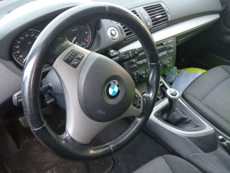bmw 116i del año 2006