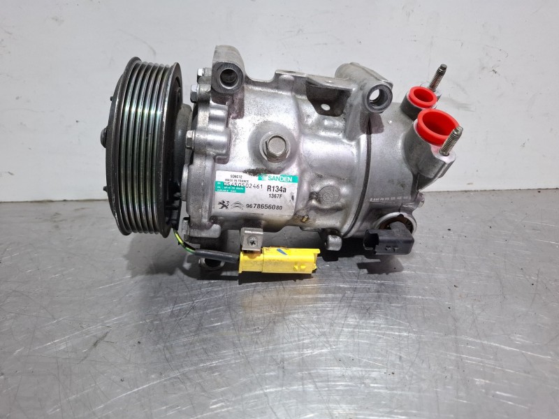 Recambio de compresor aire acondicionado para peugeot 2008 act 1.6 hdi referencia OEM IAM 9678656080  