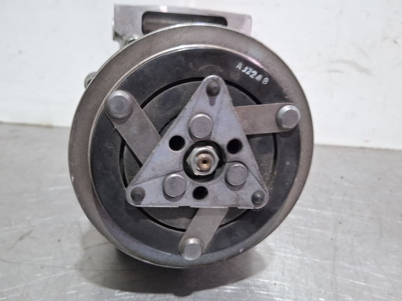 Recambio de compresor aire acondicionado para peugeot 2008 act 1.6 hdi referencia OEM IAM 9678656080  