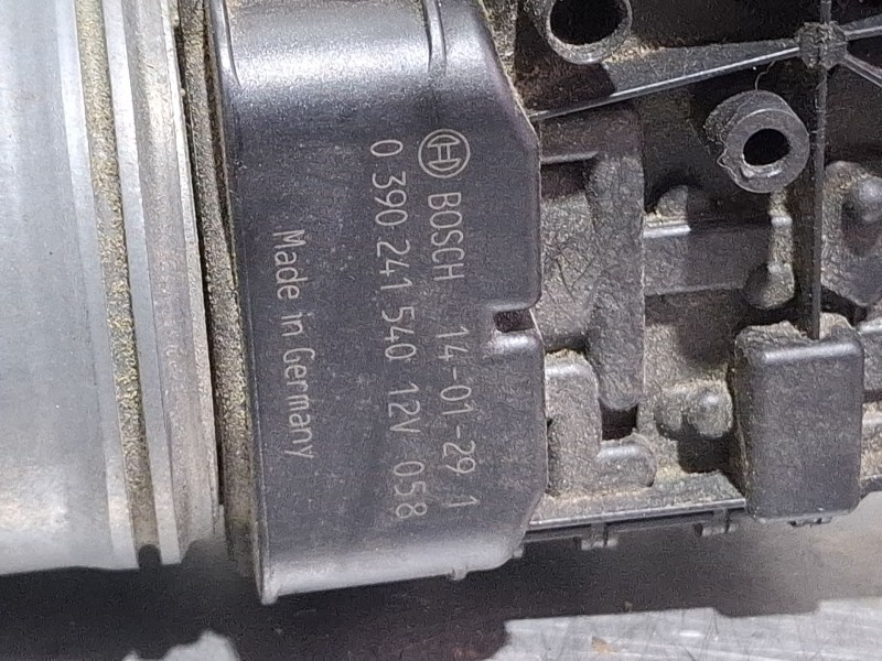 Recambio de motor limpiaparabrisas delantero para peugeot 2008 act 1.6 hdi referencia OEM IAM 3397021391 / 0390241540  