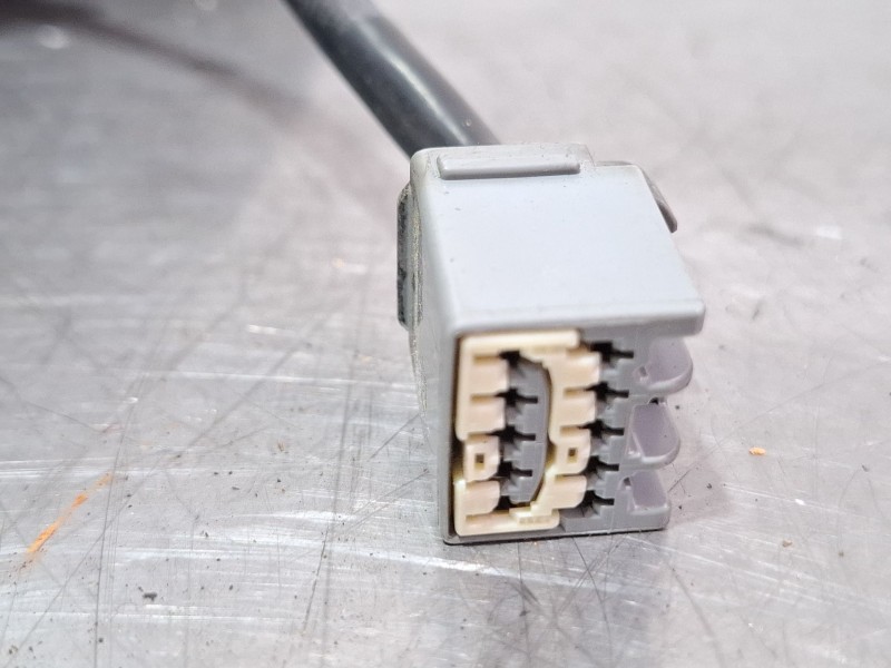 Recambio de espejo retrovisor izquierdo electrico para ford mondeo referencia OEM IAM E9014236  