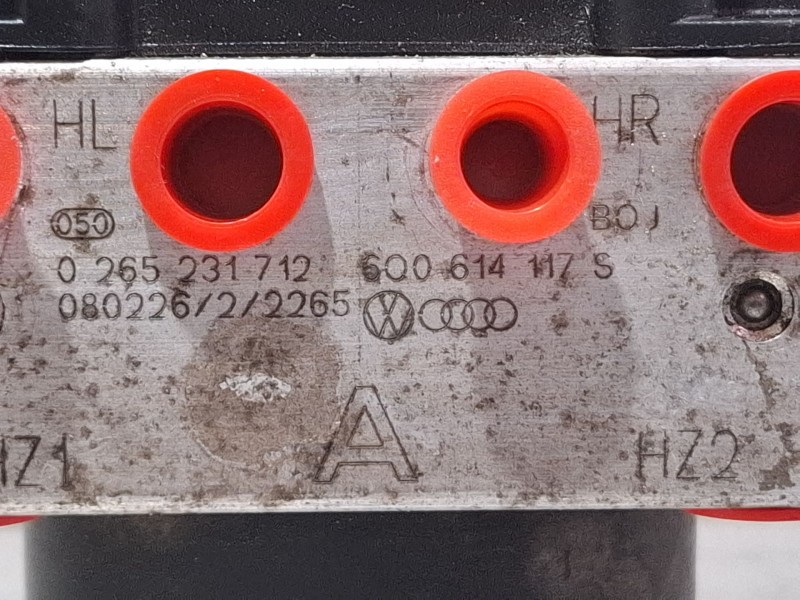 Recambio de modulo abs para seat ibiza referencia OEM IAM 0265231712 / 6Q0614117S / 6Q0907379AF  