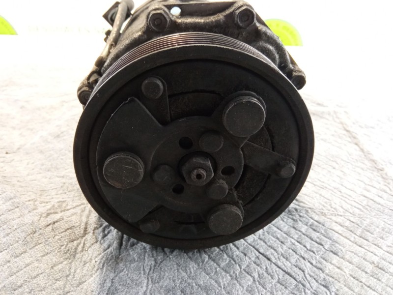 Recambio de compresor aire acondicionado para volkswagen golf referencia OEM IAM 1J0820803K SD7V16 