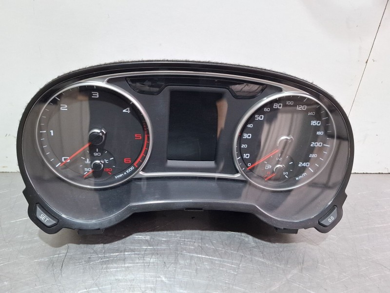 Recambio de cuenta kilometros para audi a1 (8x1, 8xk) 2.0 tdi referencia OEM IAM 8X0920930D  