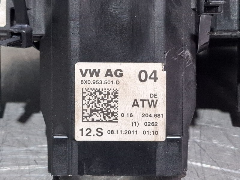 Recambio de mando multifuncion para audi a1 (8x1, 8xk) 2.0 tdi referencia OEM IAM 8X0953501D  