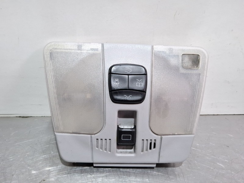 Recambio de luz interior para mercedes-benz clase e (w210) e 320 cdi (210.026) referencia OEM IAM A2088206701Q3  
