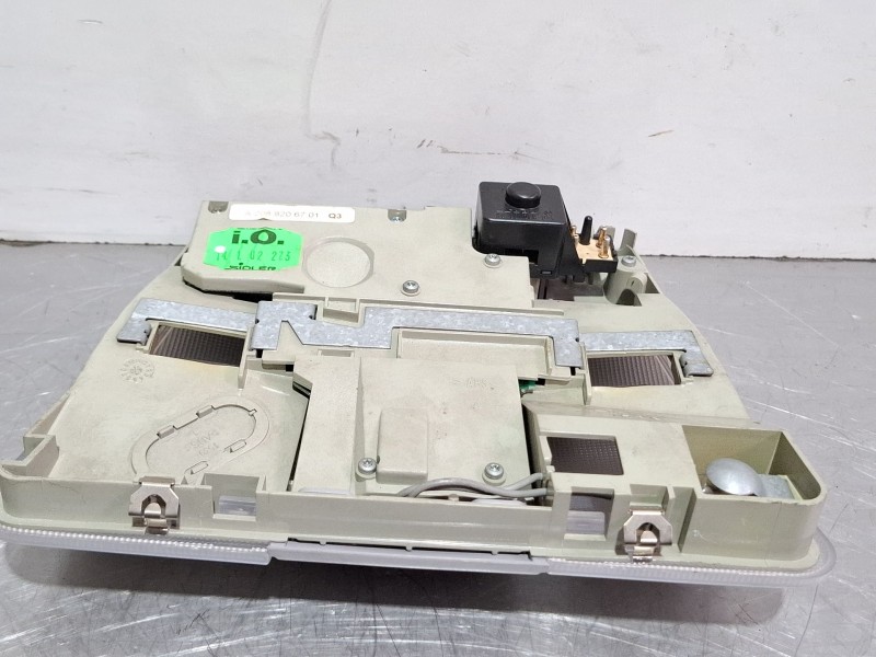 Recambio de luz interior para mercedes-benz clase e (w210) e 320 cdi (210.026) referencia OEM IAM A2088206701Q3  