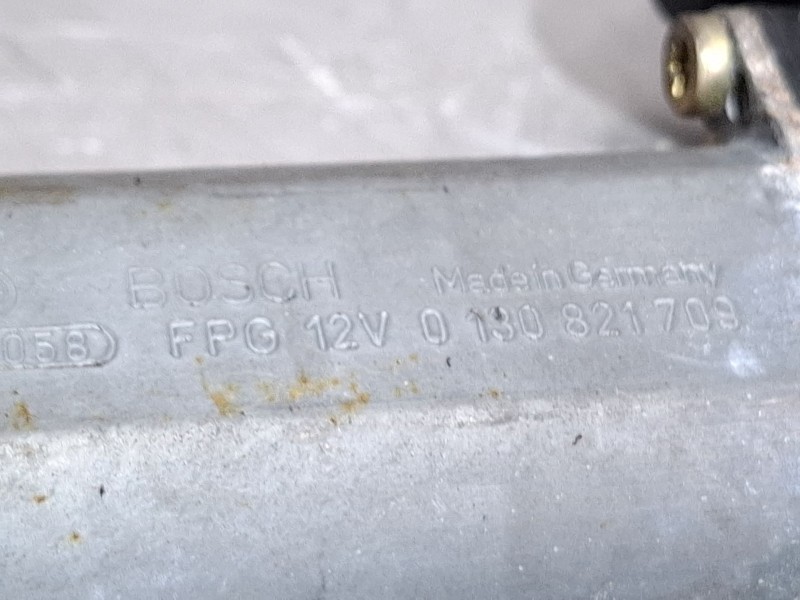 Recambio de elevalunas delantero derecho para mercedes-benz clase e (w210) e 320 cdi (210.026) referencia OEM IAM 0130821709  