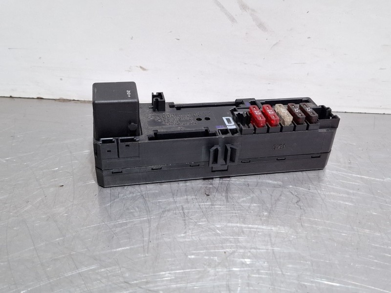 Recambio de caja reles / fusibles para mercedes-benz clase e (w210) e 320 cdi (210.026) referencia OEM IAM A0005400372 / 0537612