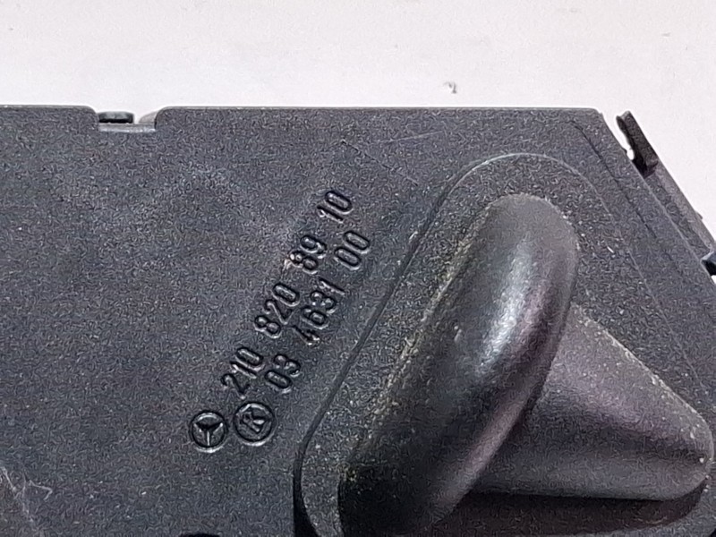 Recambio de mando multifuncion para mercedes-benz clase e (w210) e 320 cdi (210.026) referencia OEM IAM 03463100 / 2108208910  