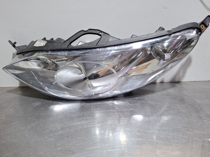 Recambio de faro delantero izquierdo para peugeot 407 referencia OEM IAM 0301213203  