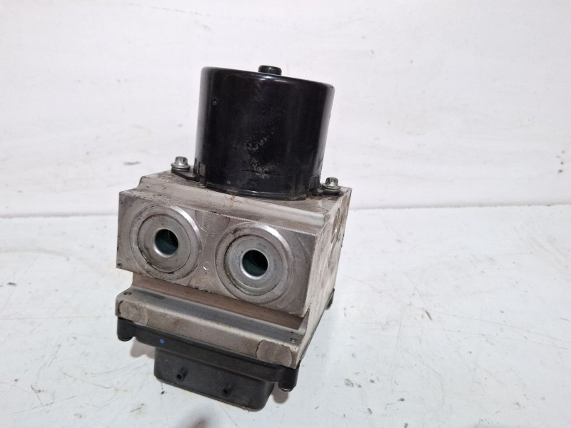 Recambio de modulo abs para peugeot 407 referencia OEM IAM 9651857880 / S118676001K  