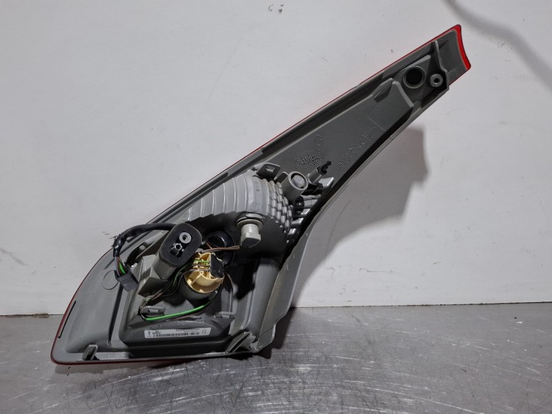 Recambio de piloto porton trasero izquierdo para renault megane iii hatchback (bz0/1_, b3_) 1.5 dci (bz1g, bz1w, bz0r) referenci