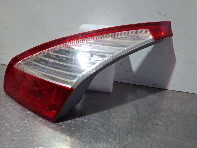 Recambio de piloto porton trasero derecho para renault megane iii hatchback (bz0/1_, b3_) 1.5 dci (bz1g, bz1w, bz0r) referencia 