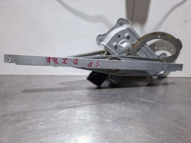 Recambio de elevalunas delantero izquierdo para renault megane iii hatchback (bz0/1_, b3_) 1.5 dci (bz1g, bz1w, bz0r) referencia