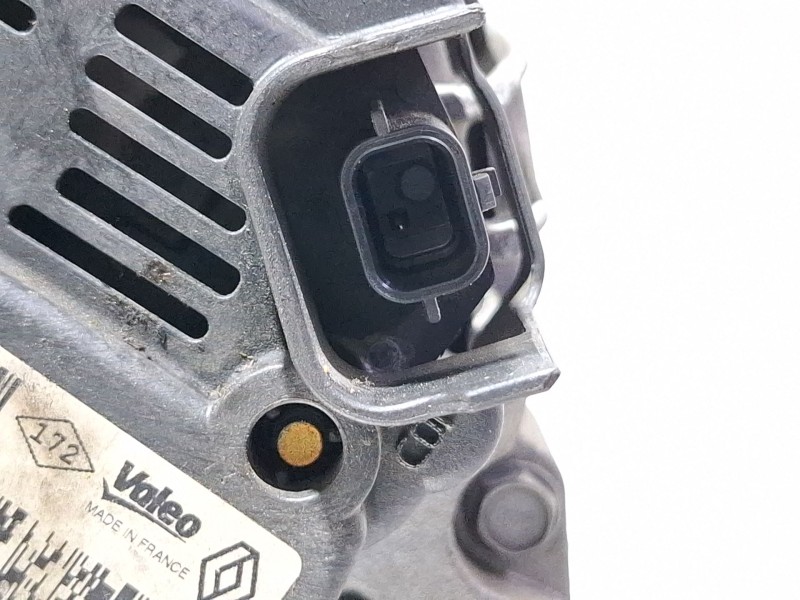 Recambio de alternador para renault megane iii hatchback (bz0/1_, b3_) 1.5 dci (bz1g, bz1w, bz0r) referencia OEM IAM 231000027R 