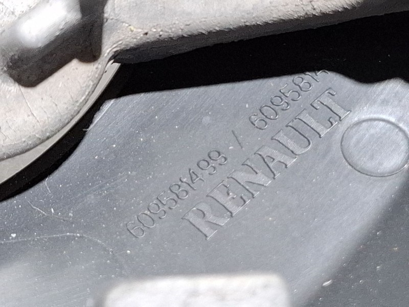 Recambio de volante (sin airbag) para renault megane iii hatchback (bz0/1_, b3_) 1.5 dci (bz1g, bz1w, bz0r) referencia OEM IAM 6