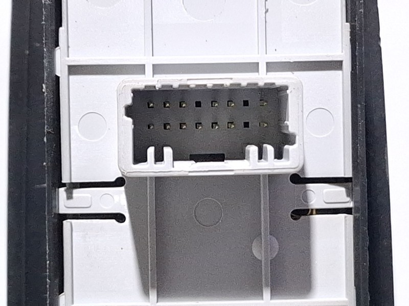 Recambio de mando elevalunas delantero izquierdo para renault megane iii hatchback (bz0/1_, b3_) 1.5 dci (bz1g, bz1w, bz0r) refe