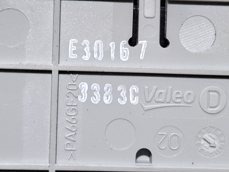 Recambio de mando elevalunas delantero izquierdo para renault megane iii hatchback (bz0/1_, b3_) 1.5 dci (bz1g, bz1w, bz0r) refe