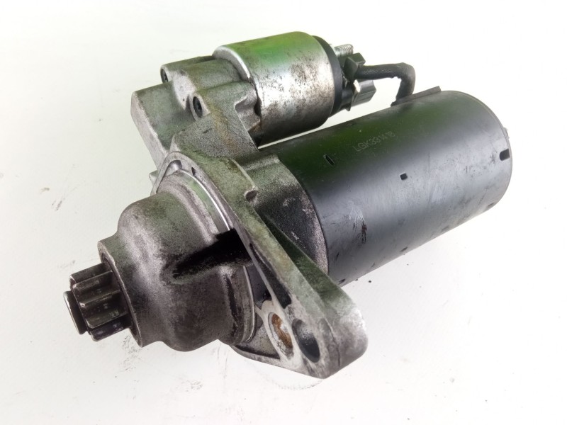 Recambio de motor arranque para volkswagen golf referencia OEM IAM x9792x  