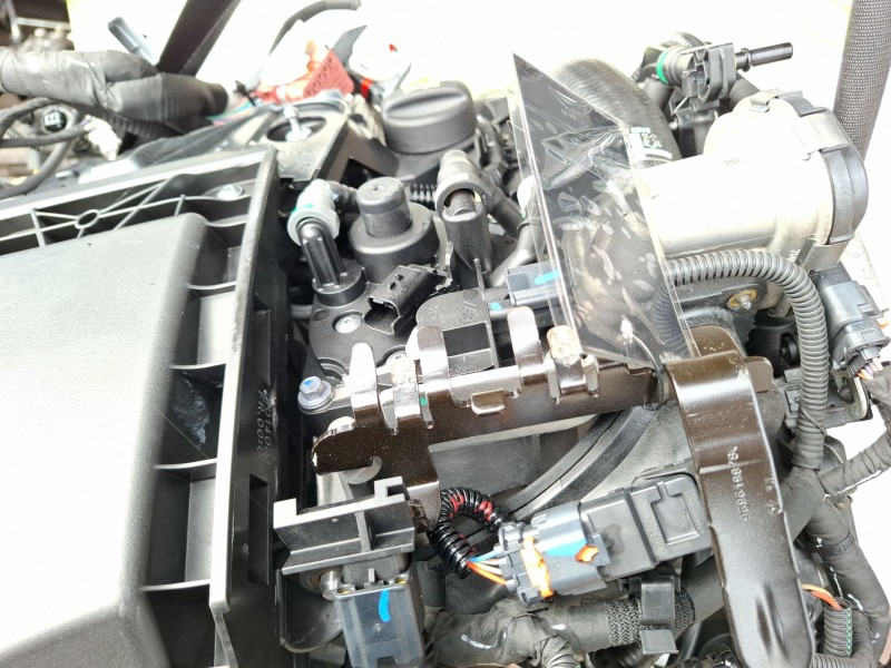 Recambio de motor completo para peugeot 2008 act 1.6 hdi referencia OEM IAM 9H06  