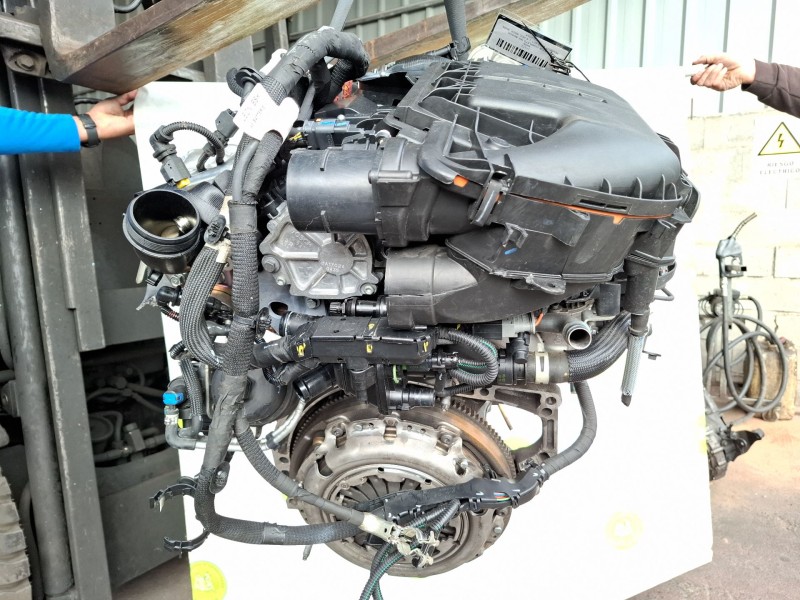 Recambio de motor completo para peugeot 2008 act 1.6 hdi referencia OEM IAM 9H06  