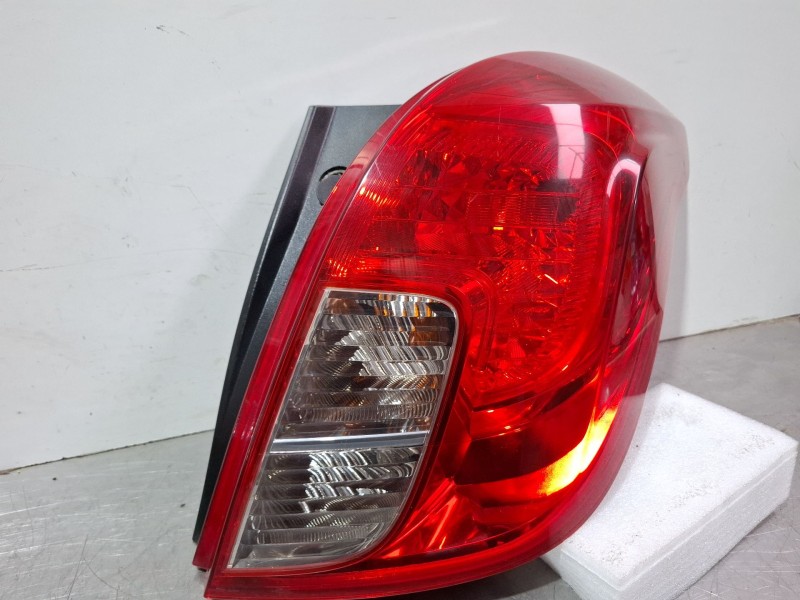 Recambio de piloto trasero derecho para opel mokka / mokka x (j13) 1.6 cdti 4x4 (_76) referencia OEM IAM 42558889  