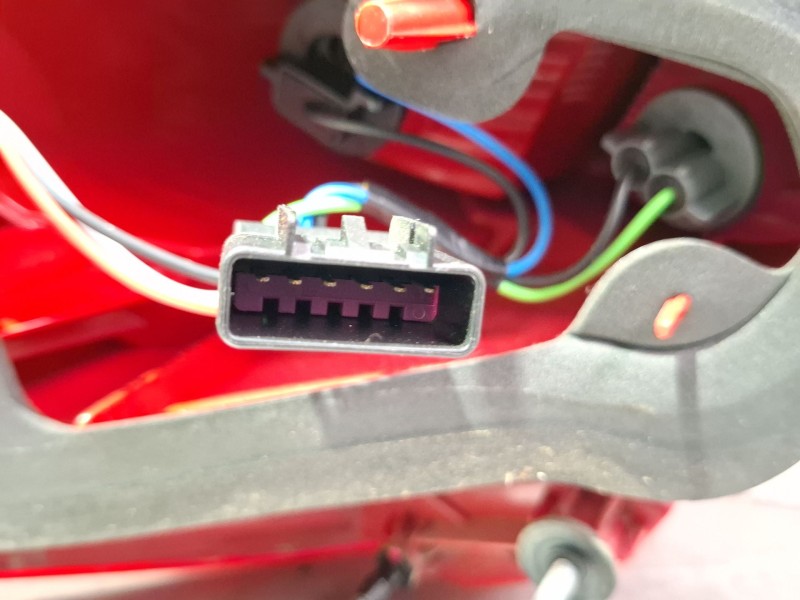 Recambio de piloto trasero derecho para opel mokka / mokka x (j13) 1.6 cdti 4x4 (_76) referencia OEM IAM 42558889  