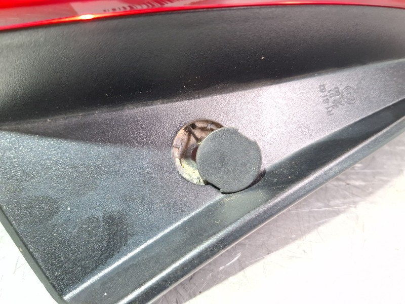 Recambio de piloto trasero derecho para opel mokka / mokka x (j13) 1.6 cdti 4x4 (_76) referencia OEM IAM 42558889  