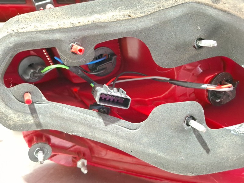 Recambio de piloto trasero izquierdo para opel mokka / mokka x (j13) 1.6 cdti 4x4 (_76) referencia OEM IAM   