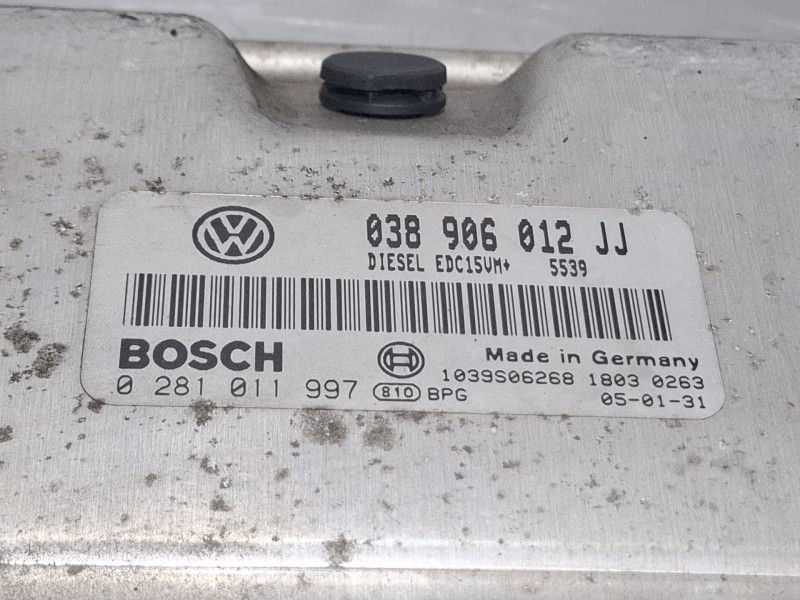 Recambio de centralita motor para seat leon 1.6 referencia OEM IAM 038906012JJ / 0281011997  