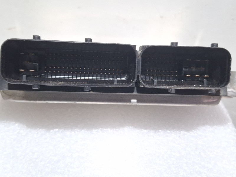 Recambio de centralita motor para seat leon 1.6 referencia OEM IAM 038906012JJ / 0281011997  